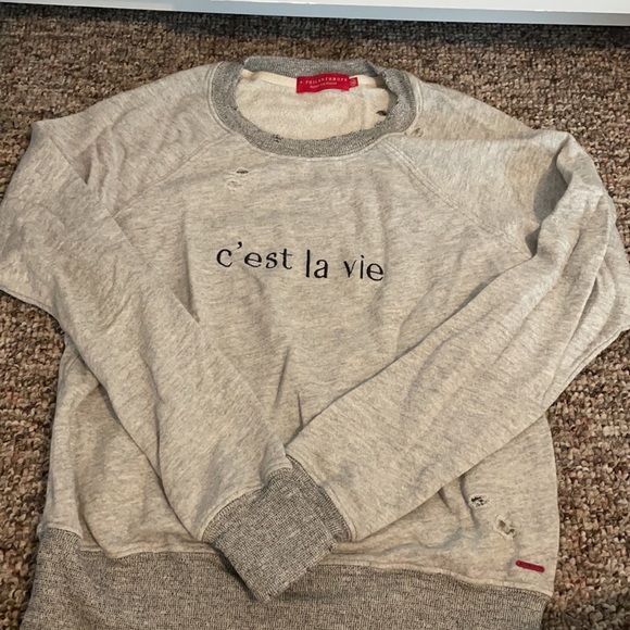 Philanthropy sweater - Picture 4 of 4